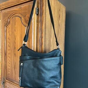 Black 100 genuine leather shoulder